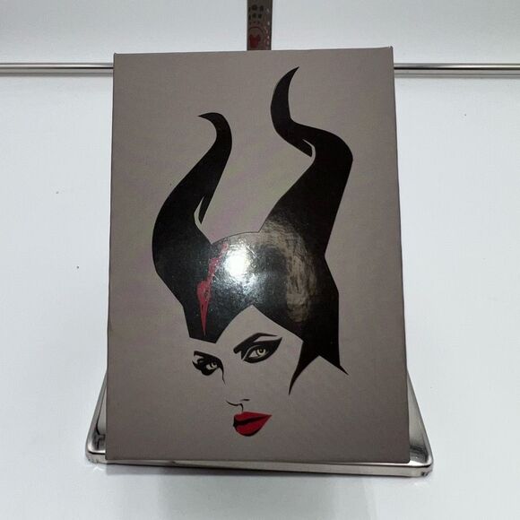 Disney Parks New in Box Maleficent Magic Band Not Linked - Picture 2 of 8